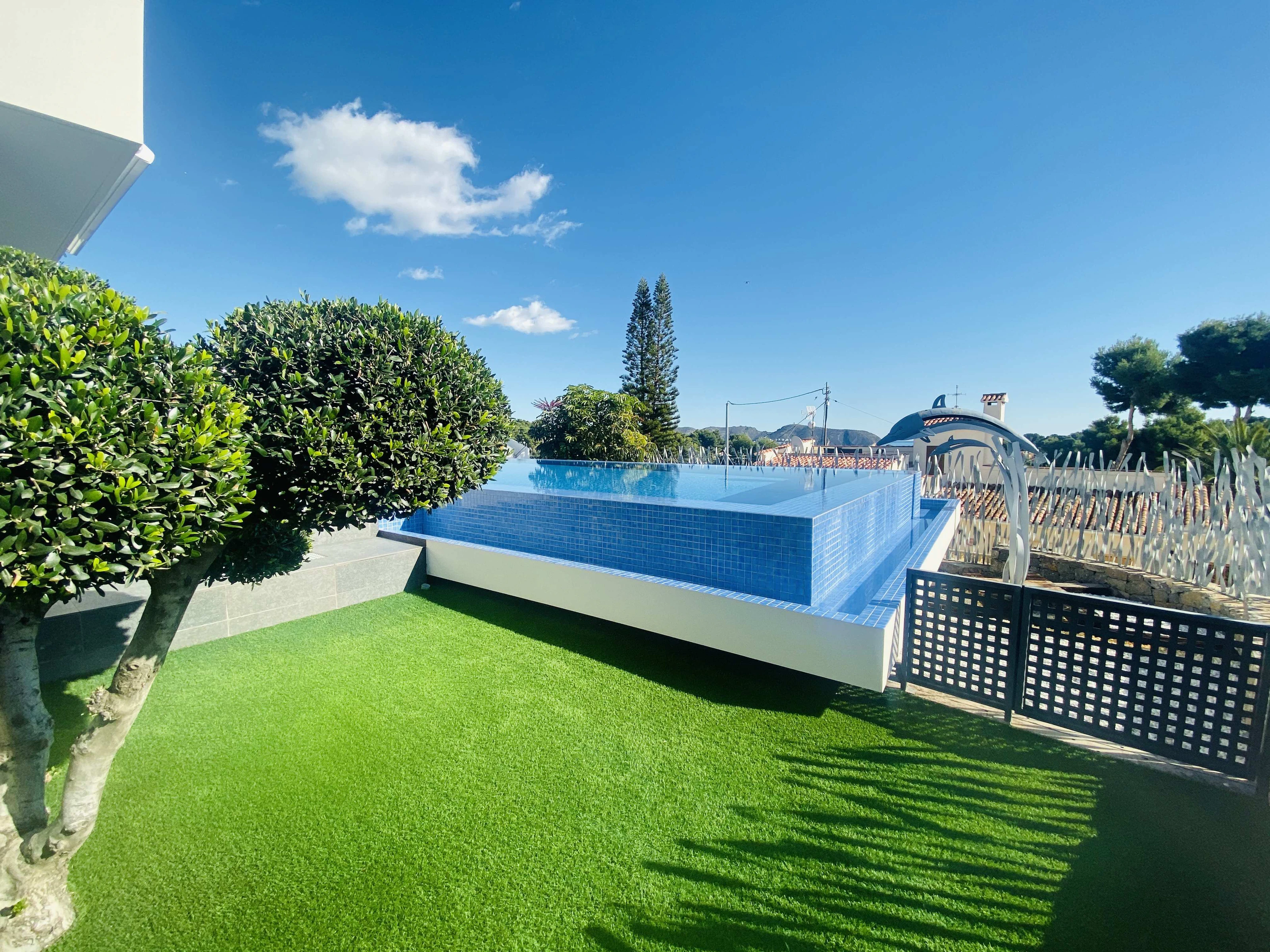Villa de diseño moderno en Moraira.