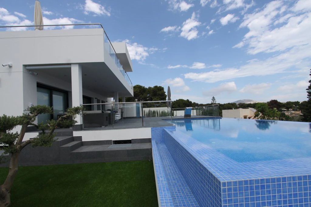 Villa de diseño moderno en Moraira.
