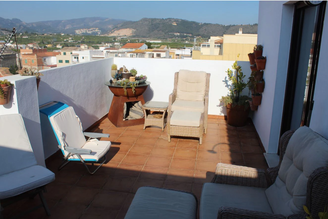 Precioso ático en Pego con vistas panorámicas