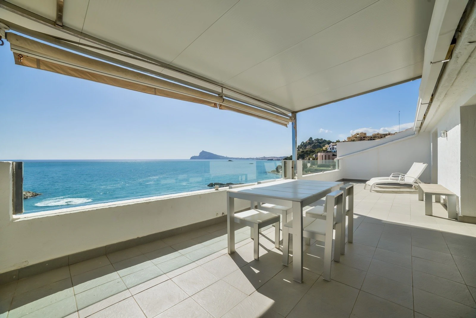 Descomunal ático de lujo con vistas panorámicas en Altea