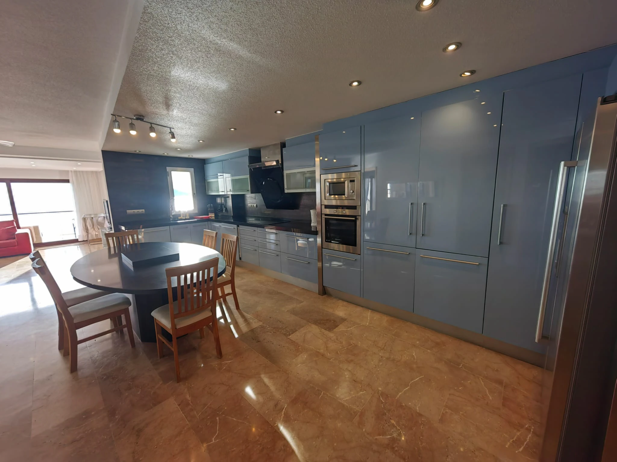 Apartamento en primera línea con espectaculares vistas en Mascarat