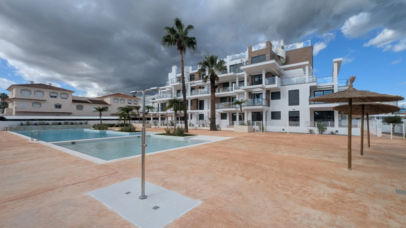 M474 - Apartamento en venta de 2 dormitorios en Dénia, Alicante
