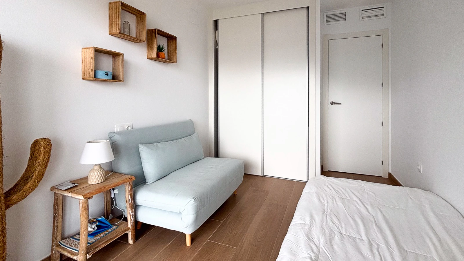 Apartamento en primera línea  en Denia