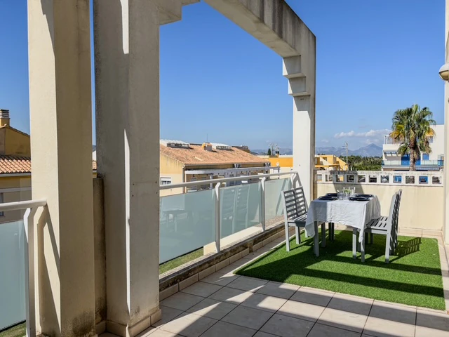 Apartamento de 2 habitaciones en Oliva