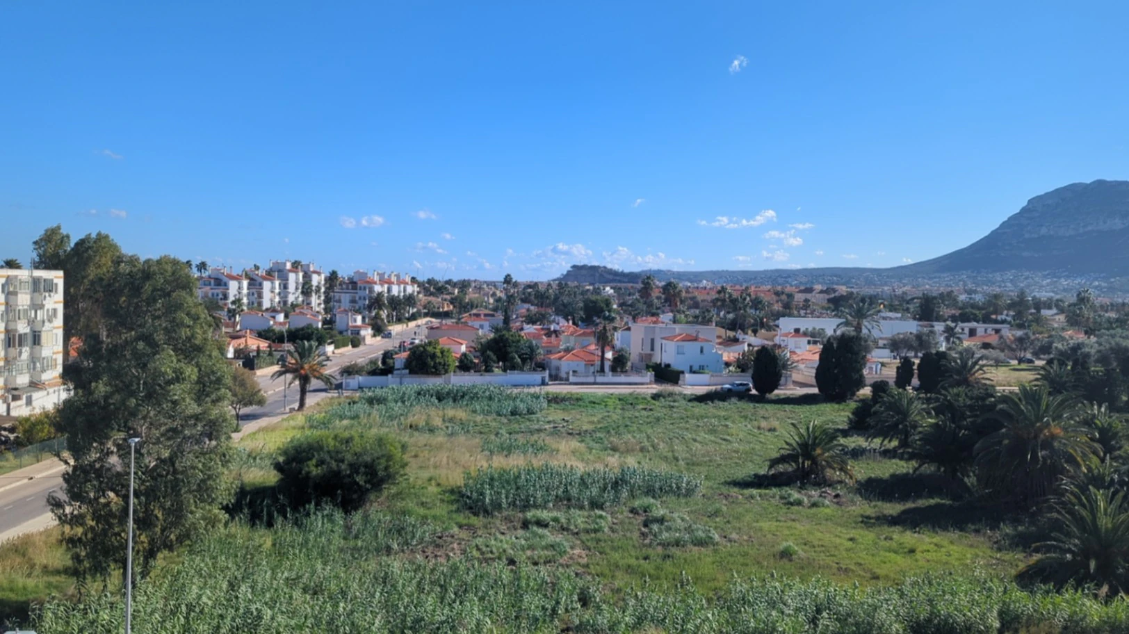 ÁTICO EN VENTA EN DENIA: 3 DORMITORIOS Y TERRAZA DE 32 m²