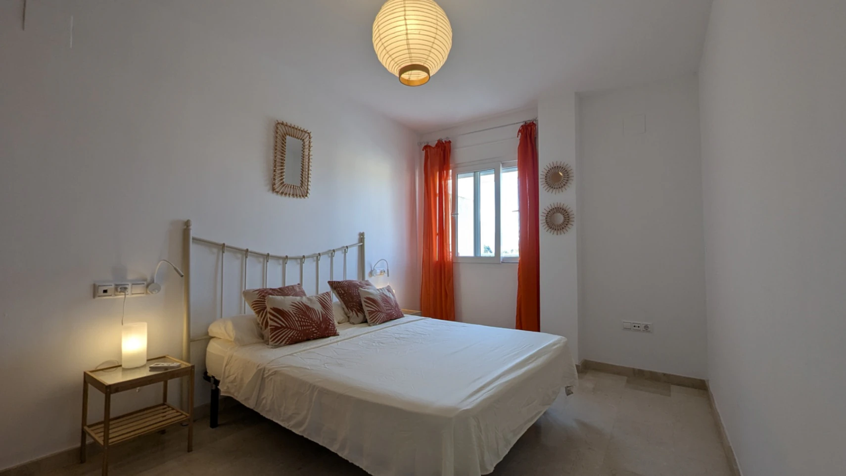 Apartamento de 2 habitaciones en Oliva