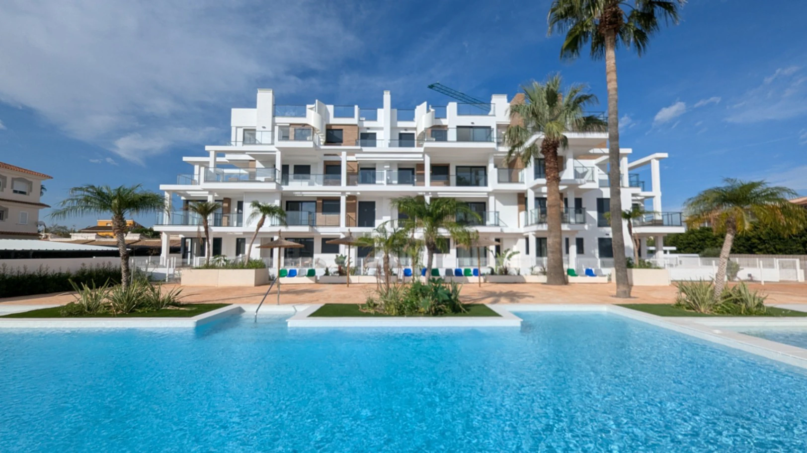 ÁTICO EN VENTA EN DENIA: 3 DORMITORIOS Y TERRAZA DE 32 m²