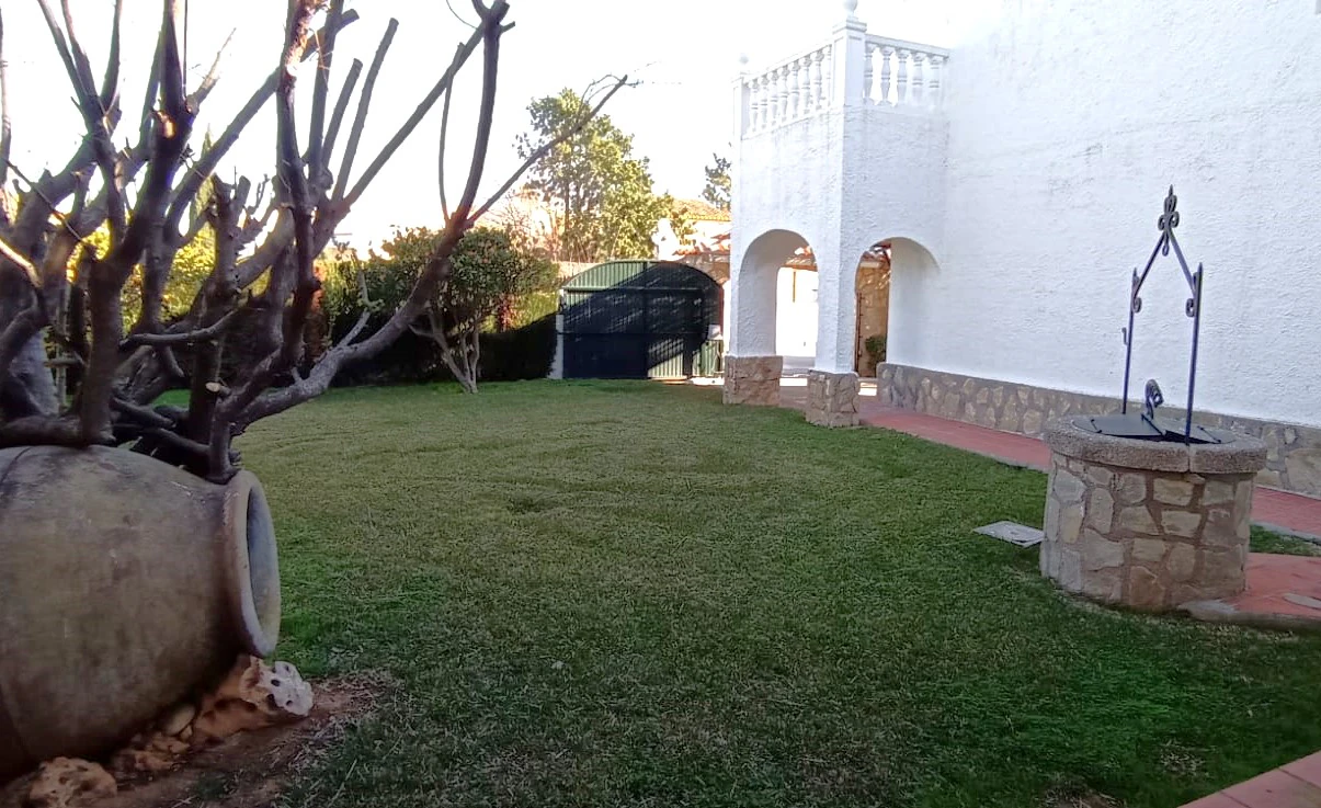 Sprzedaż. Willa w Denia