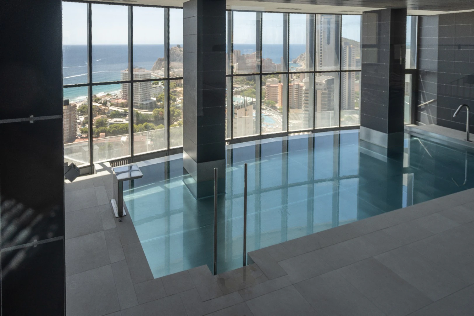 Luksusowy apartament na sprzedaż w Benidorm