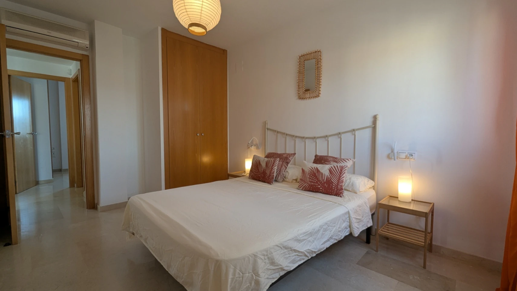 Apartamento de 2 habitaciones en Oliva