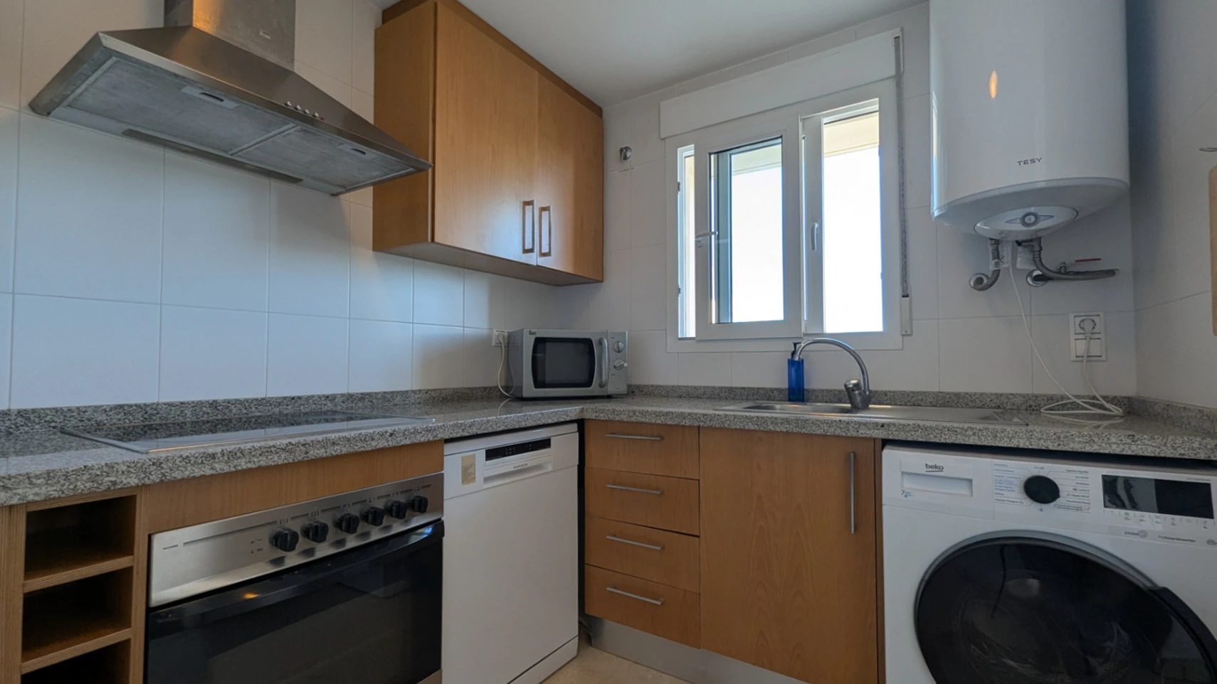 Apartamento de 2 habitaciones en Oliva