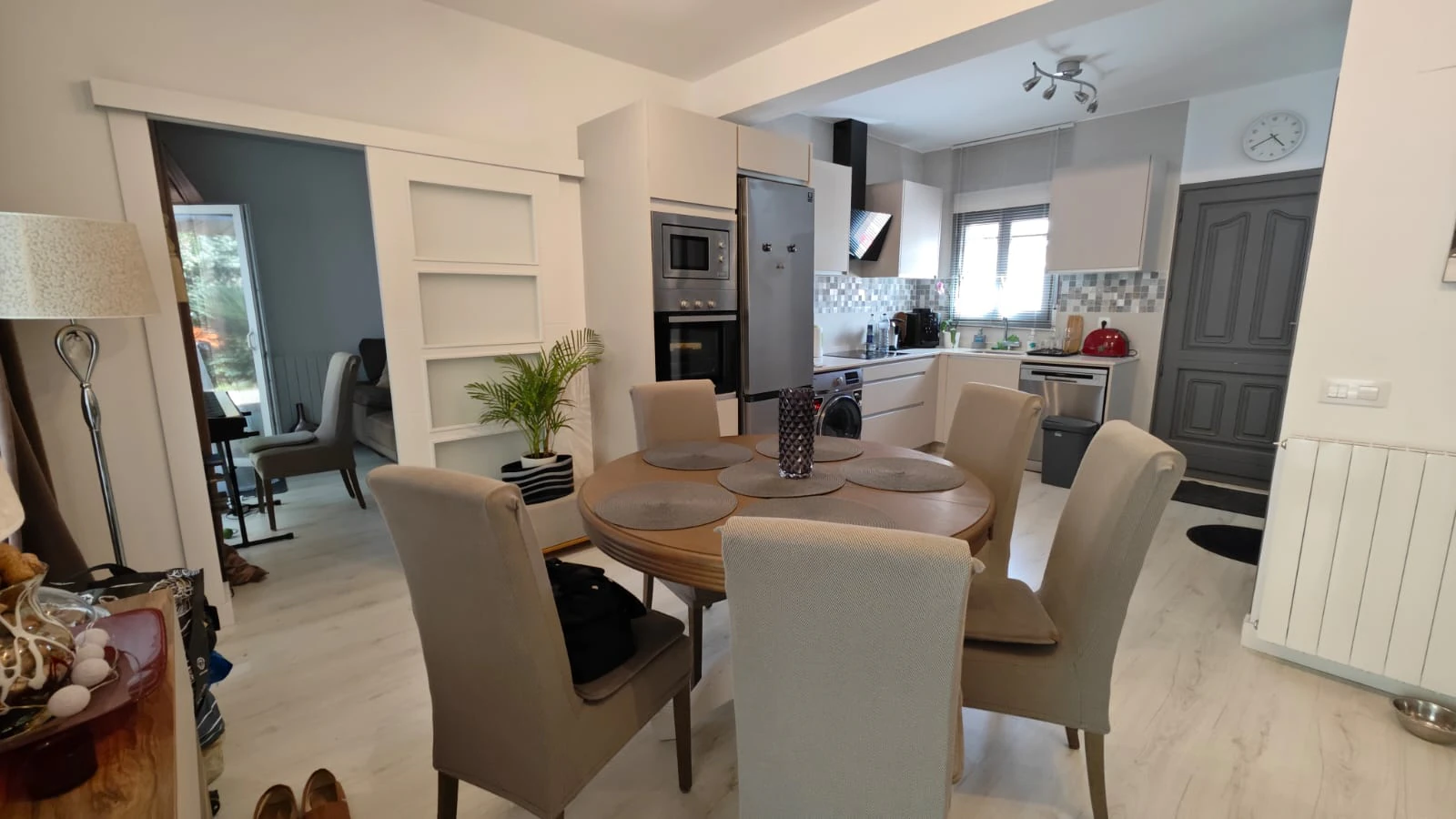 CASA*CHALET CON MUCHO  ENCANTO EN URBA. EN PEDREGUER