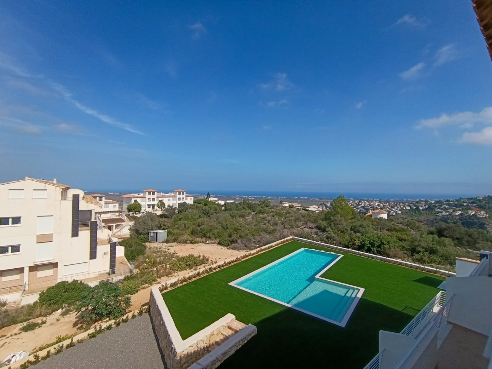 Ático dúplex en venta en Pego con vistas al mar y la montaña