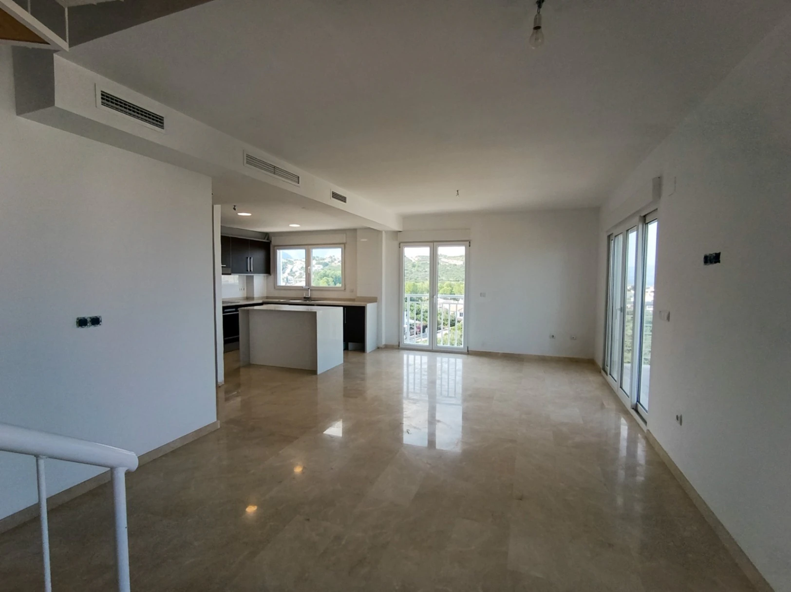 Ático dúplex en venta en Pego con vistas al mar y montaña