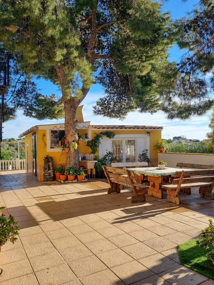 Finca te verkoop in Alicante