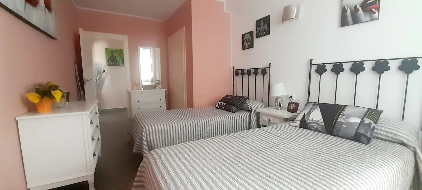 Opgeknapt appartement te koop met 2 slaapkamers en gemeenschappelijk zwembad in Jávea, Alicante
