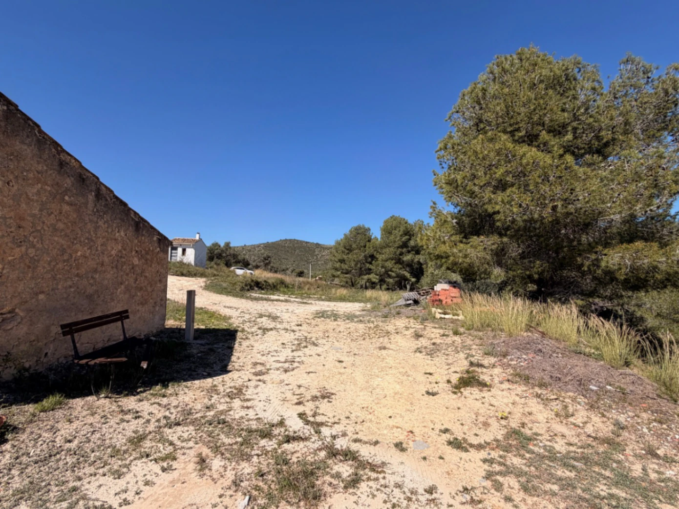 Terreno rústico en venta con vistas al mar en Los Molinos, Benitachell