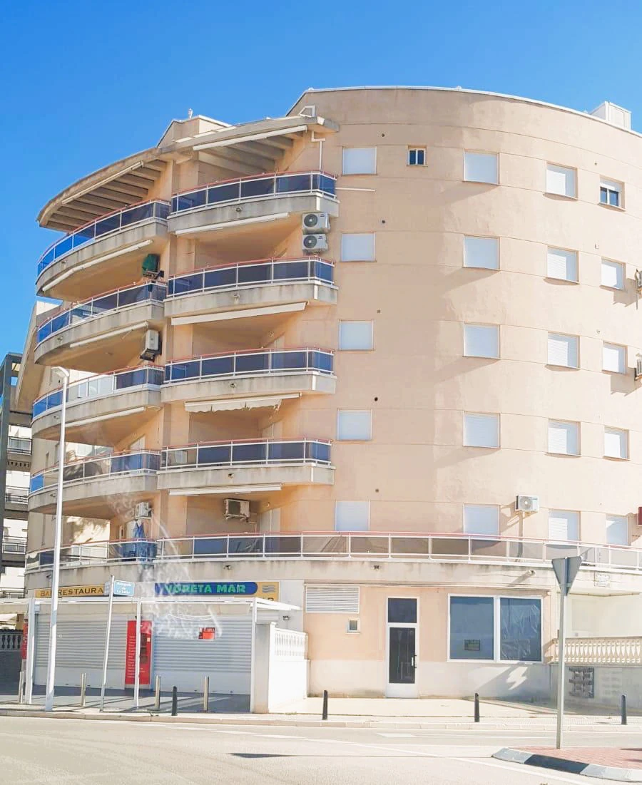 Oportunidad única en planta baja con acceso independiente - Playa de Guardamar de la Safor