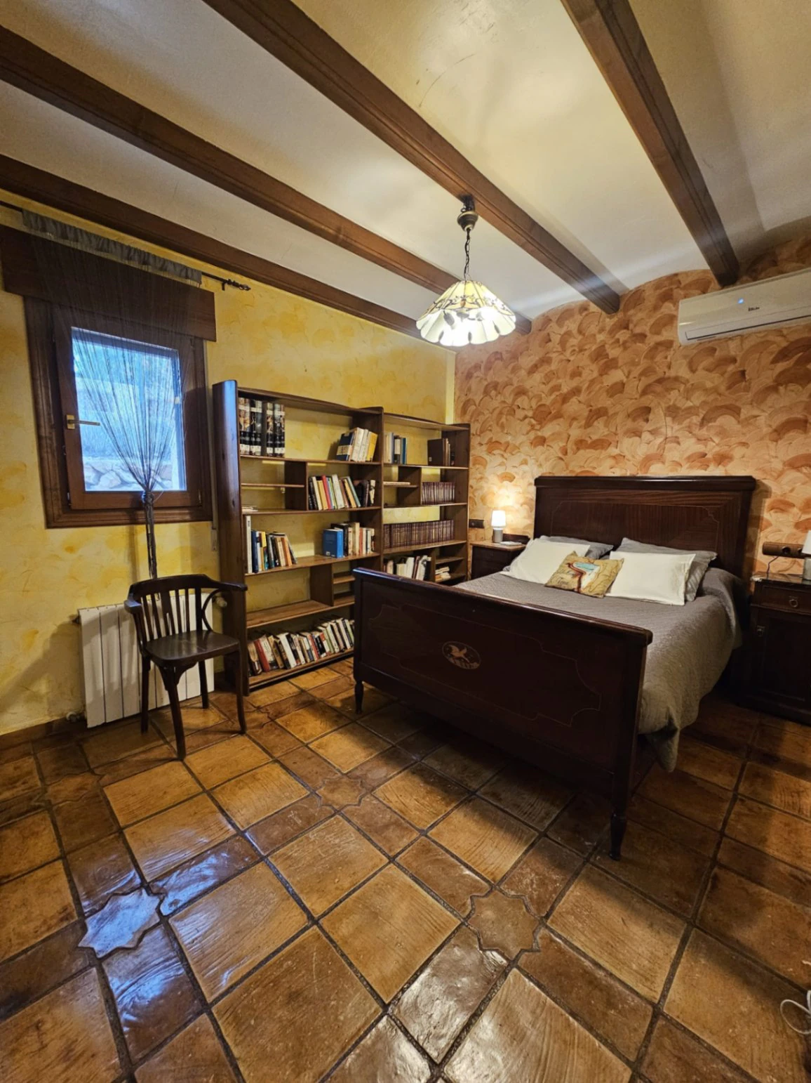 Finca en venta en Calpe con 4 habitaciones y piscina privada
