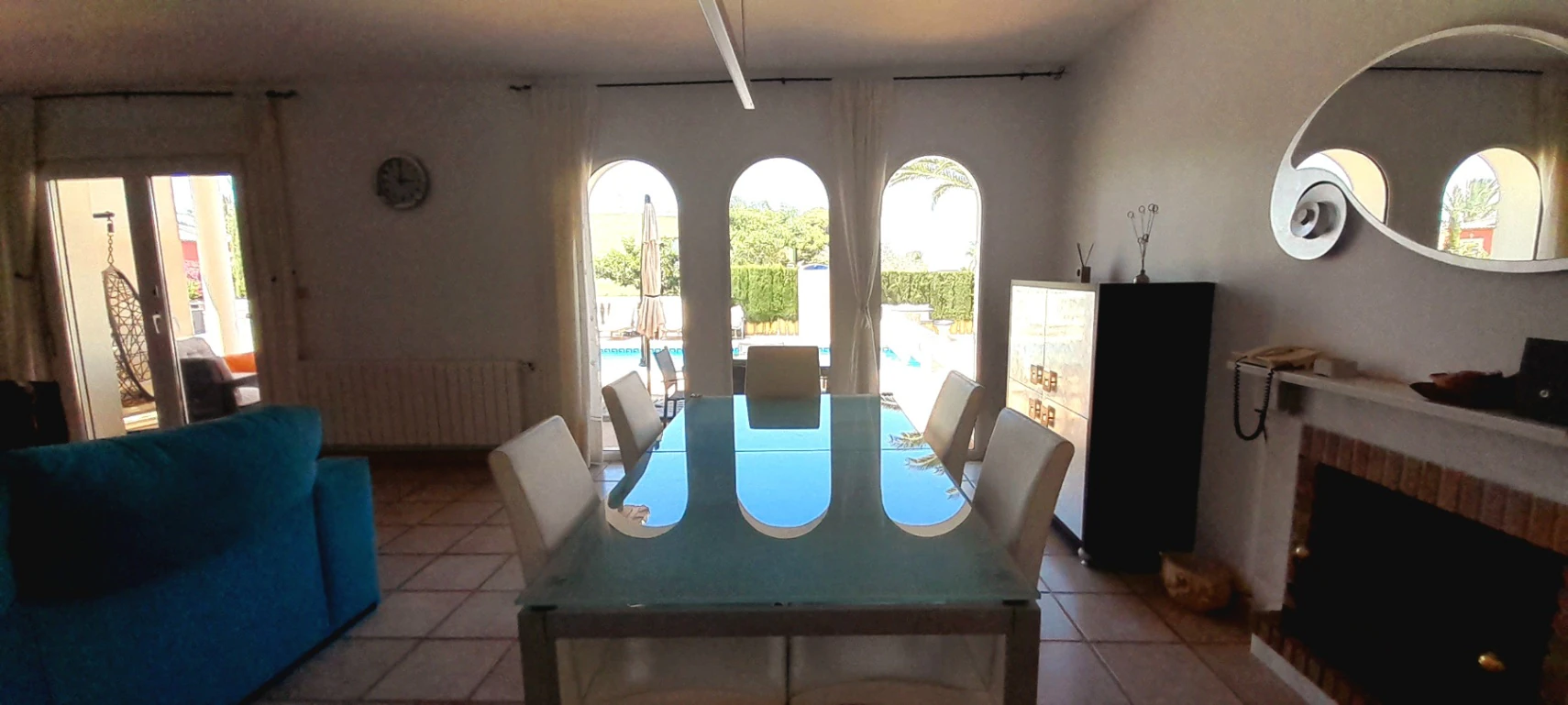 Chalet amplio y tradicional - Denia