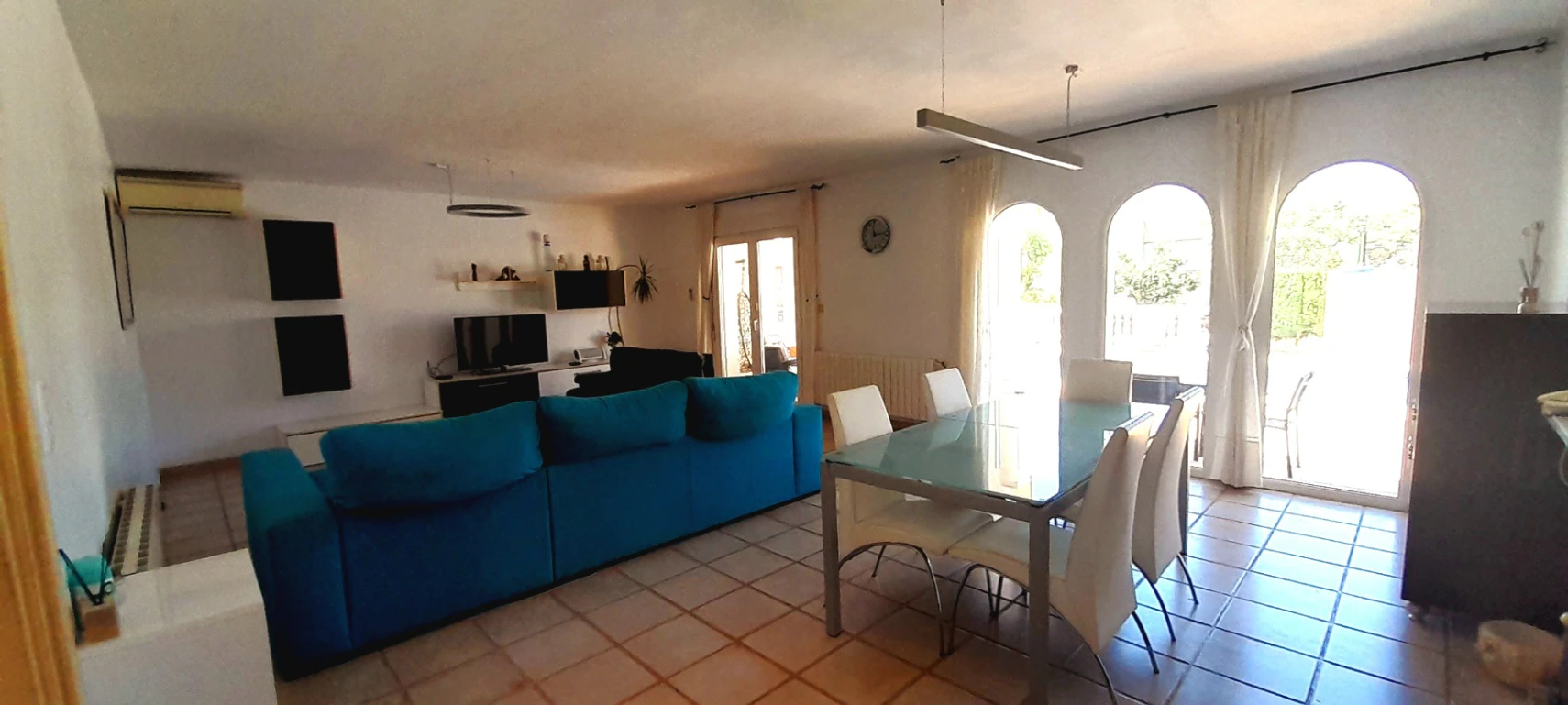 Chalet amplio y tradicional - Denia