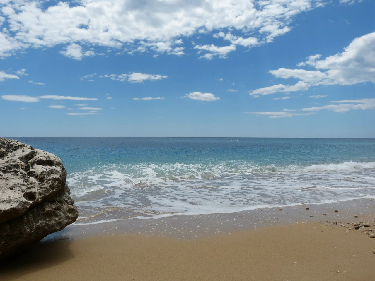 Adosado con encanto en Cumbre del Sol – Tu refugio entre montaña y mar