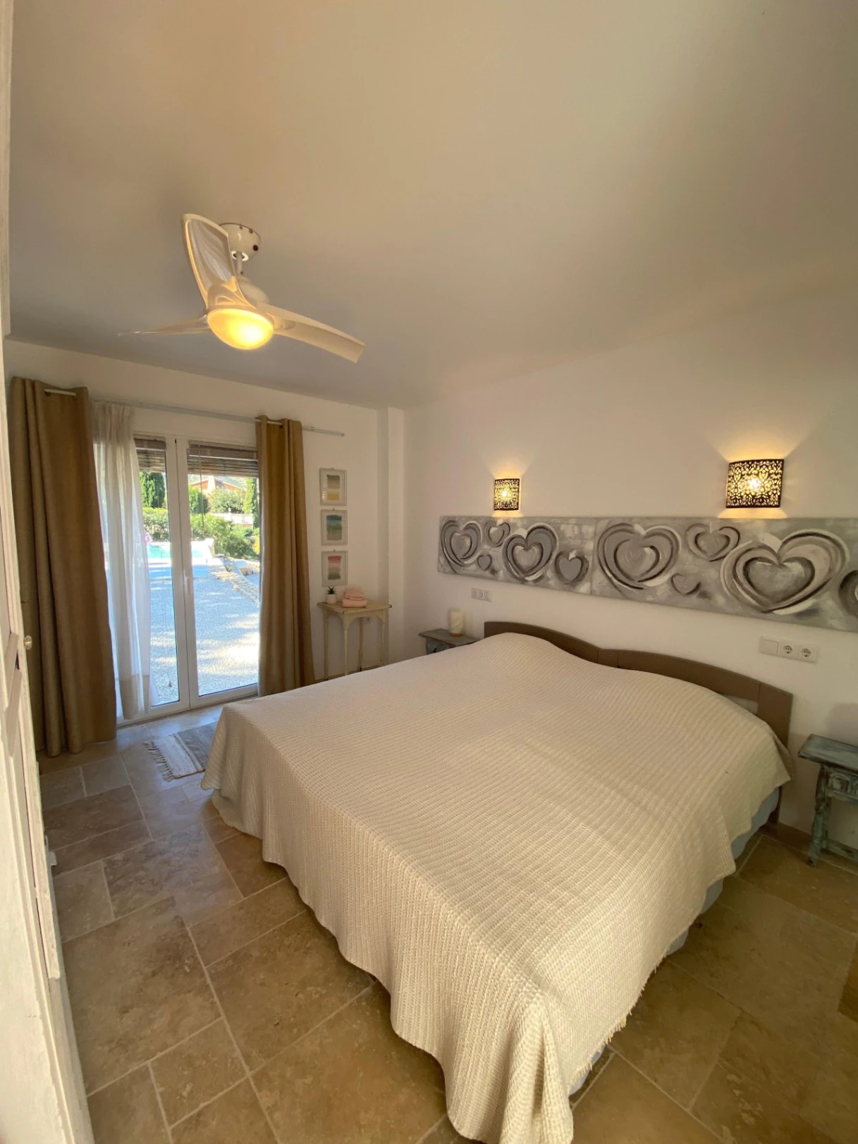 Villa Ibicenca con vistas panorámicas al Mar y a la Montaña en Dénia