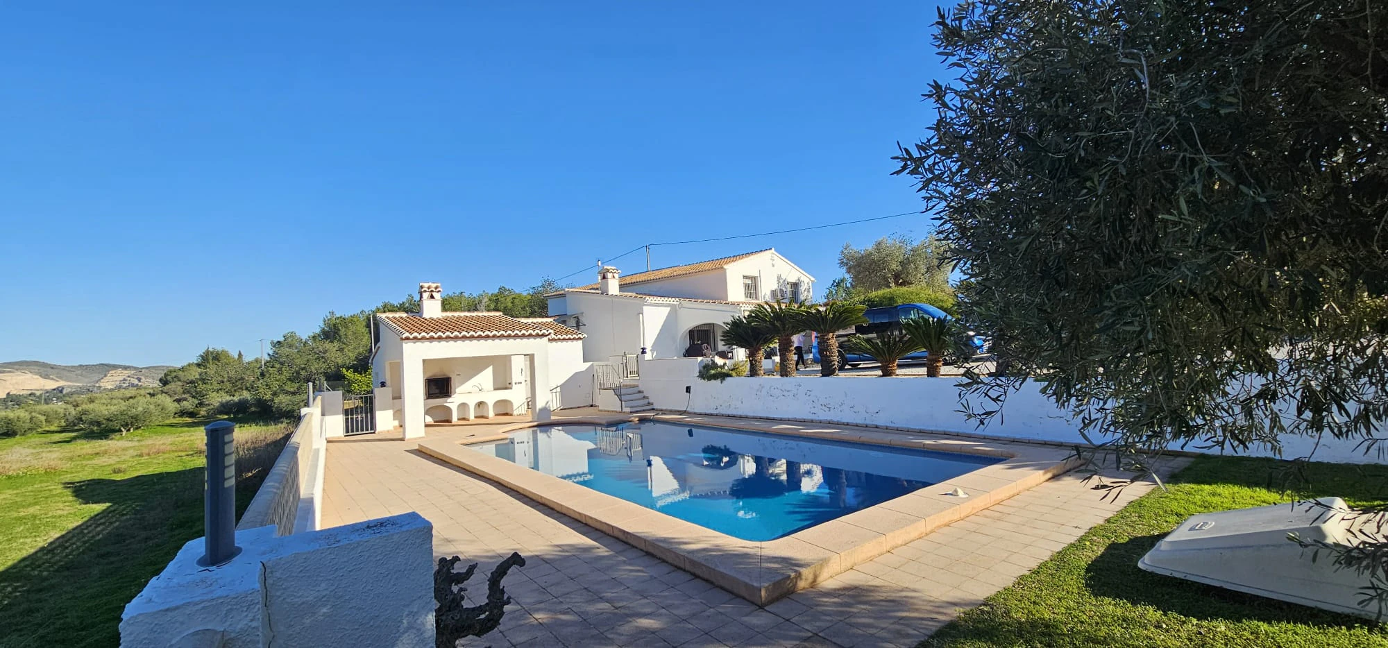 Betoverende finca in Benissa: natuur, privacy en de authentieke mediterraanse stijl.