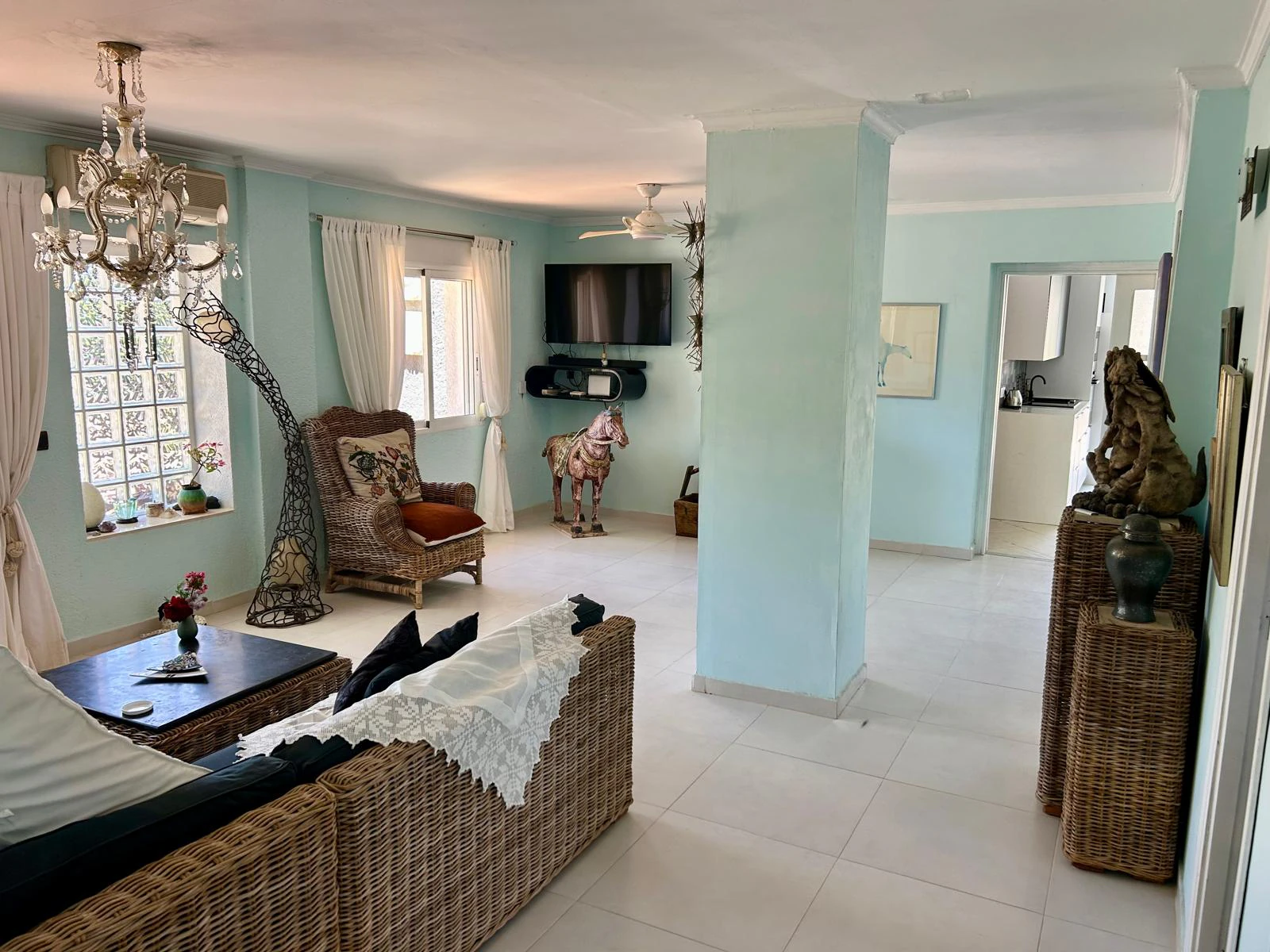 Casa de campo en una sola planta con encanto mediterráneo - El Vergel