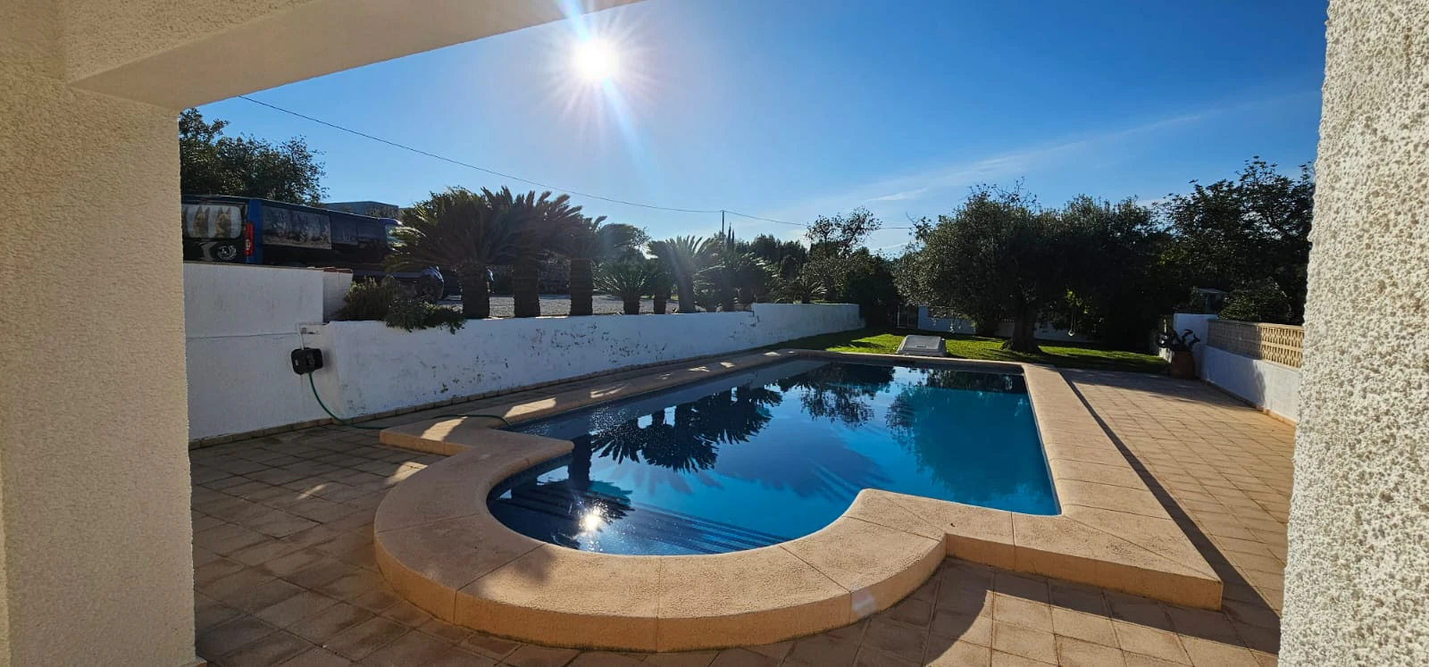 Betoverende finca in Benissa: natuur, privacy en de authentieke mediterraanse stijl.