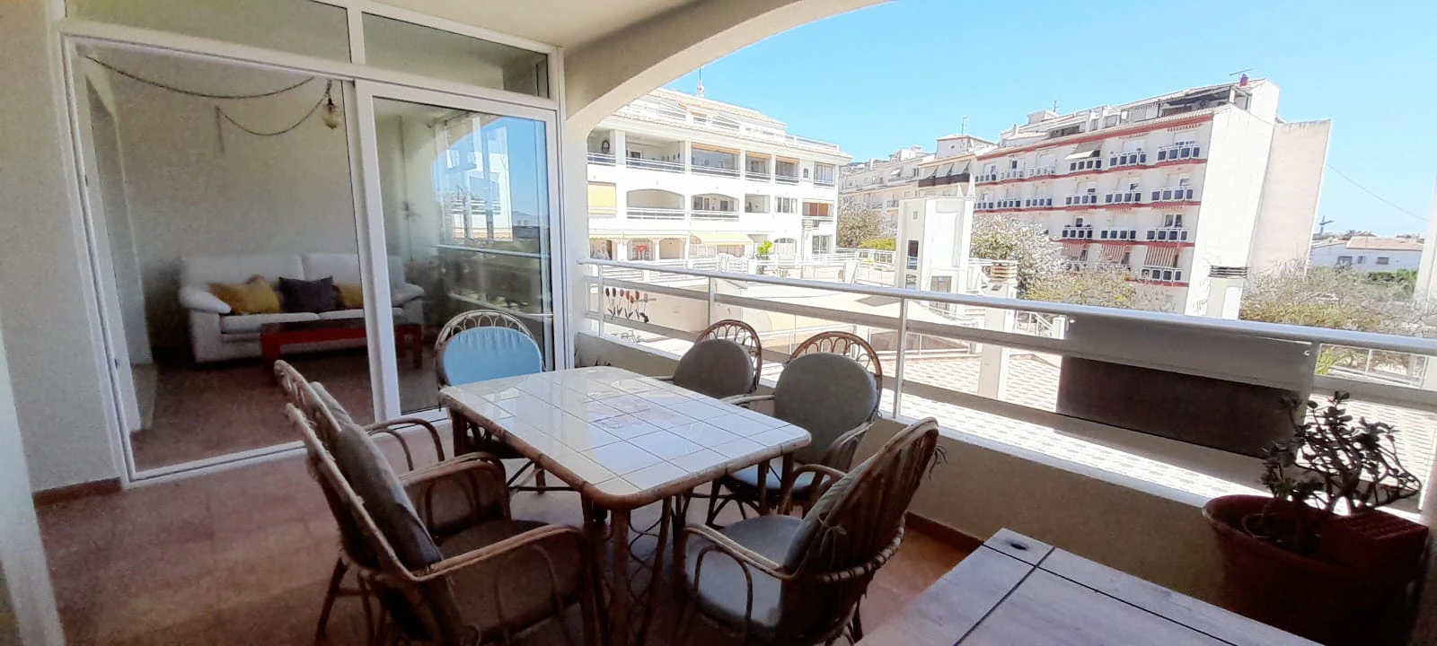 Apartamento con piscina comunitaria en Jávea pueblo