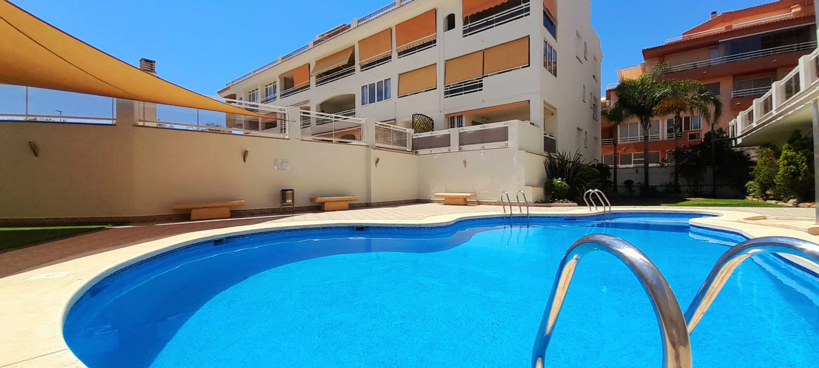 Apartamento con piscina comunitaria en Jávea pueblo