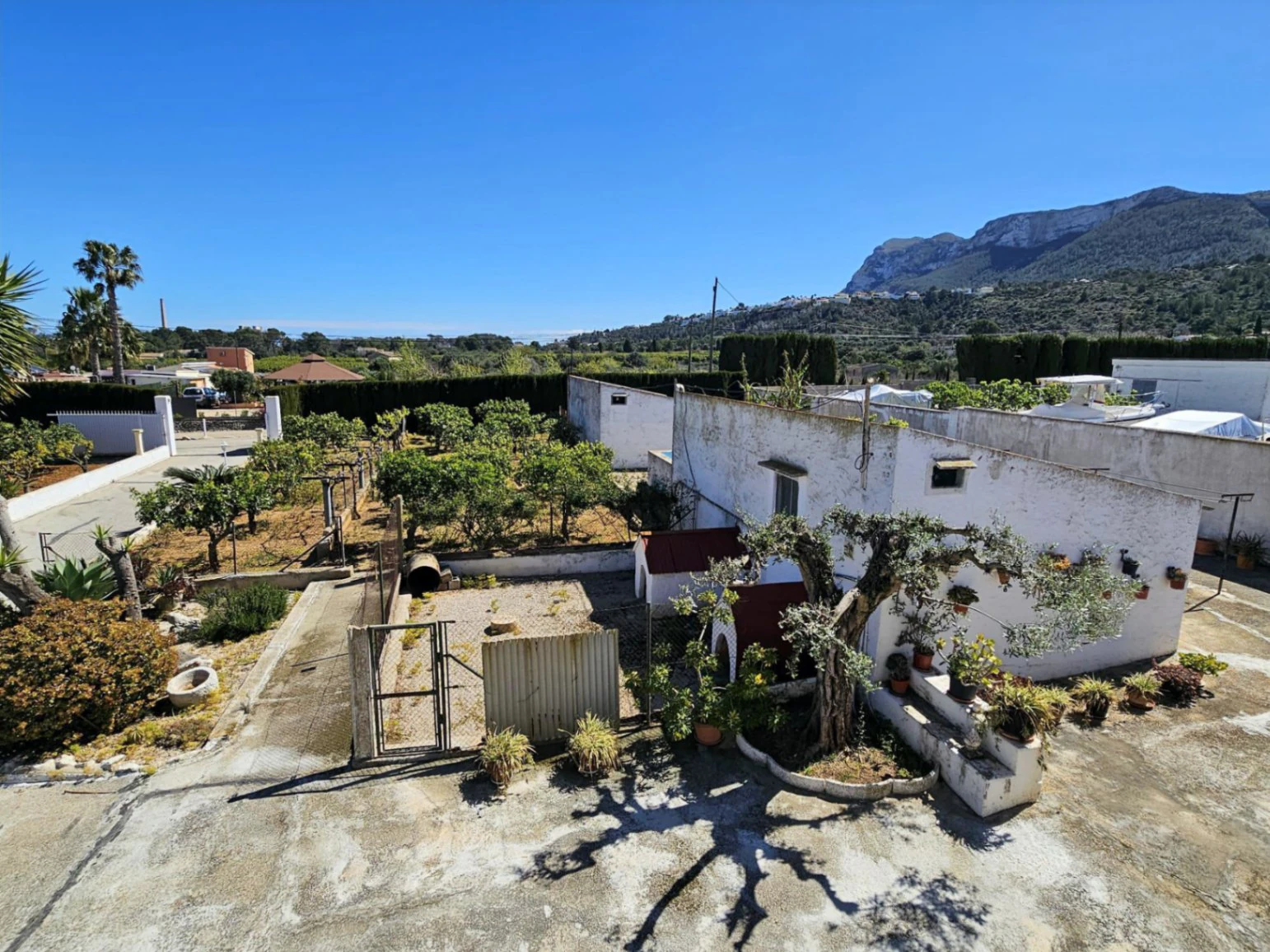 Landhuis in Denia/ La Xara - Een privé-oase met uitzicht op de Montgó en een uitzonderlijk potentieel