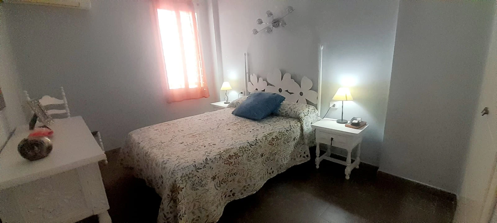 Opgeknapt appartement te koop met 2 slaapkamers en gemeenschappelijk zwembad in Jávea, Alicante