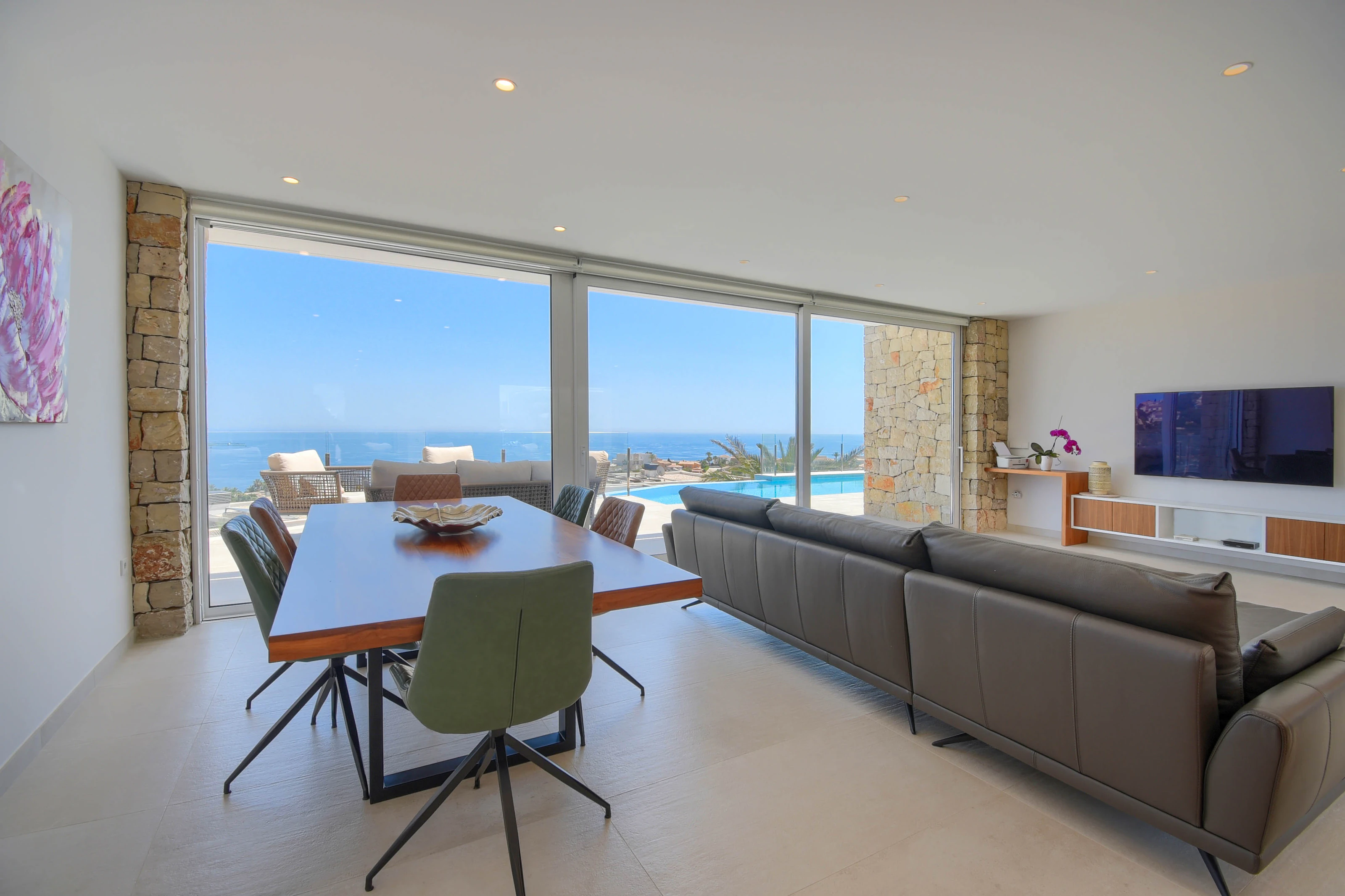 Villa de lujo con vistas panorámicas al mar - Estilo moderno