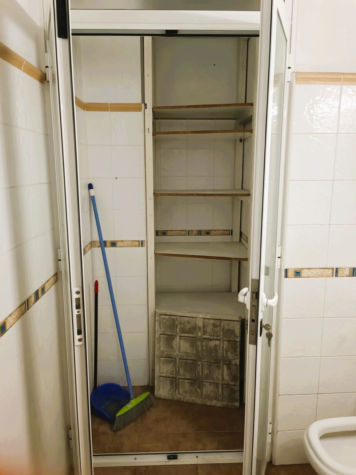 Local comercial  en  Teulada  -  Pueblo