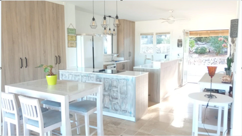 Villa Ibicenca con vistas panorámicas al Mar y a la Montaña en Dénia