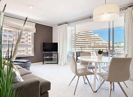 Apartamento en alquiler anual con preciosas vistas al mar - Calpe