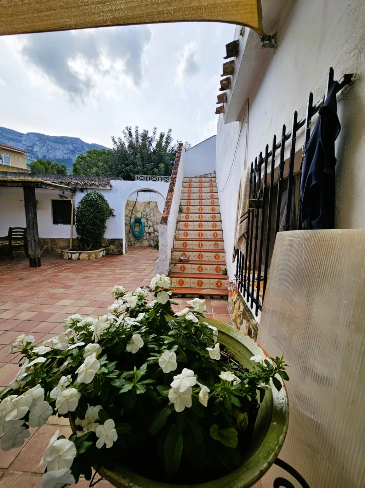 Encantadora villa rústica con vistas espectaculares en el Montgó, Dénia