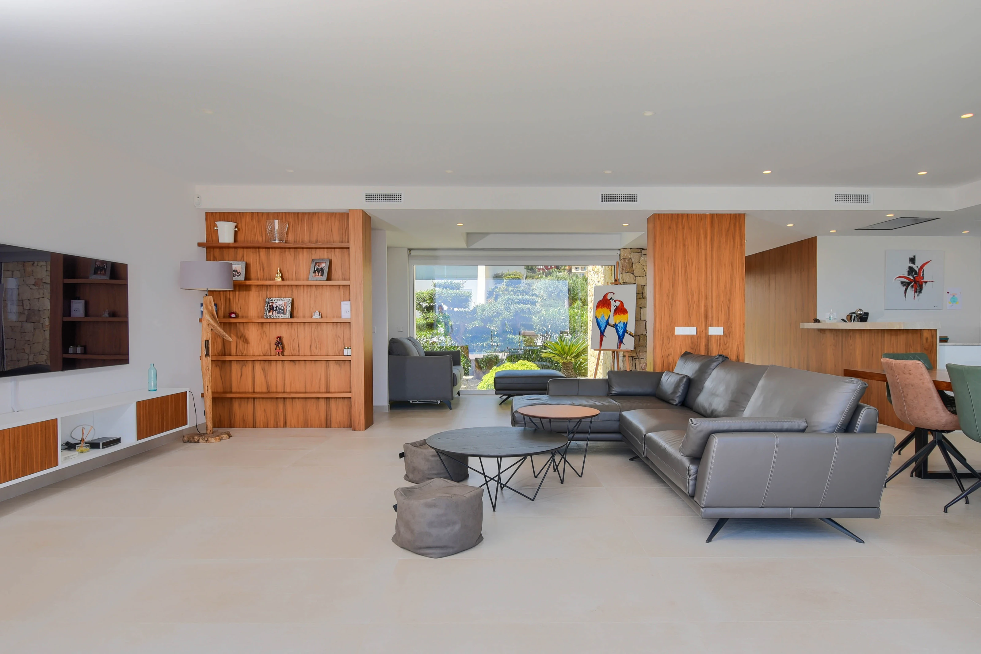 Villa de lujo con vistas panorámicas al mar - Estilo moderno