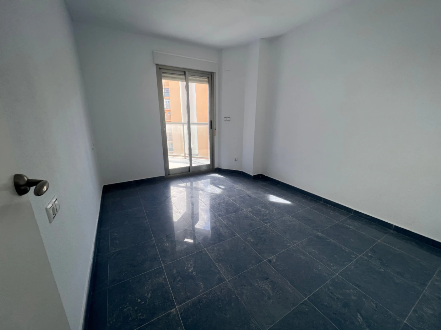 Duplex penthouse met zeezicht te koop in Playa De La Fossa, Calpe