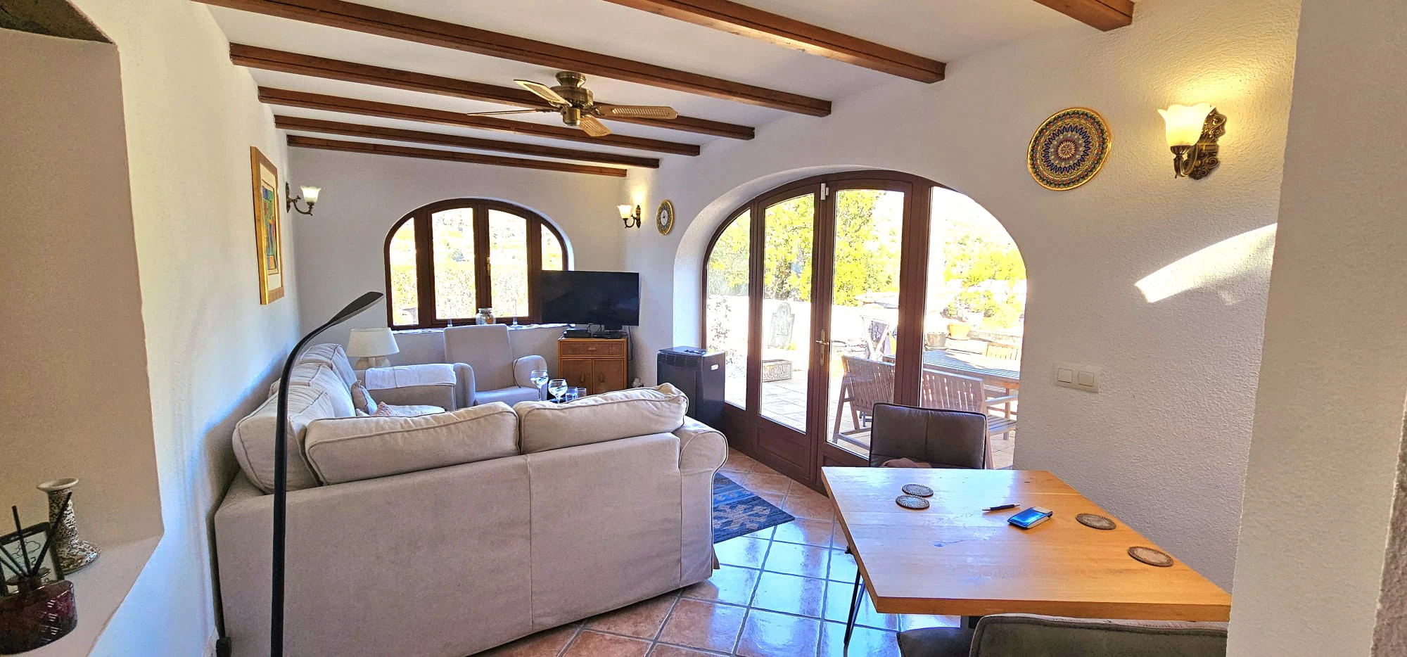 Charmante finca in Canor, Benissa: natuur, comfort en een vrij uitzicht