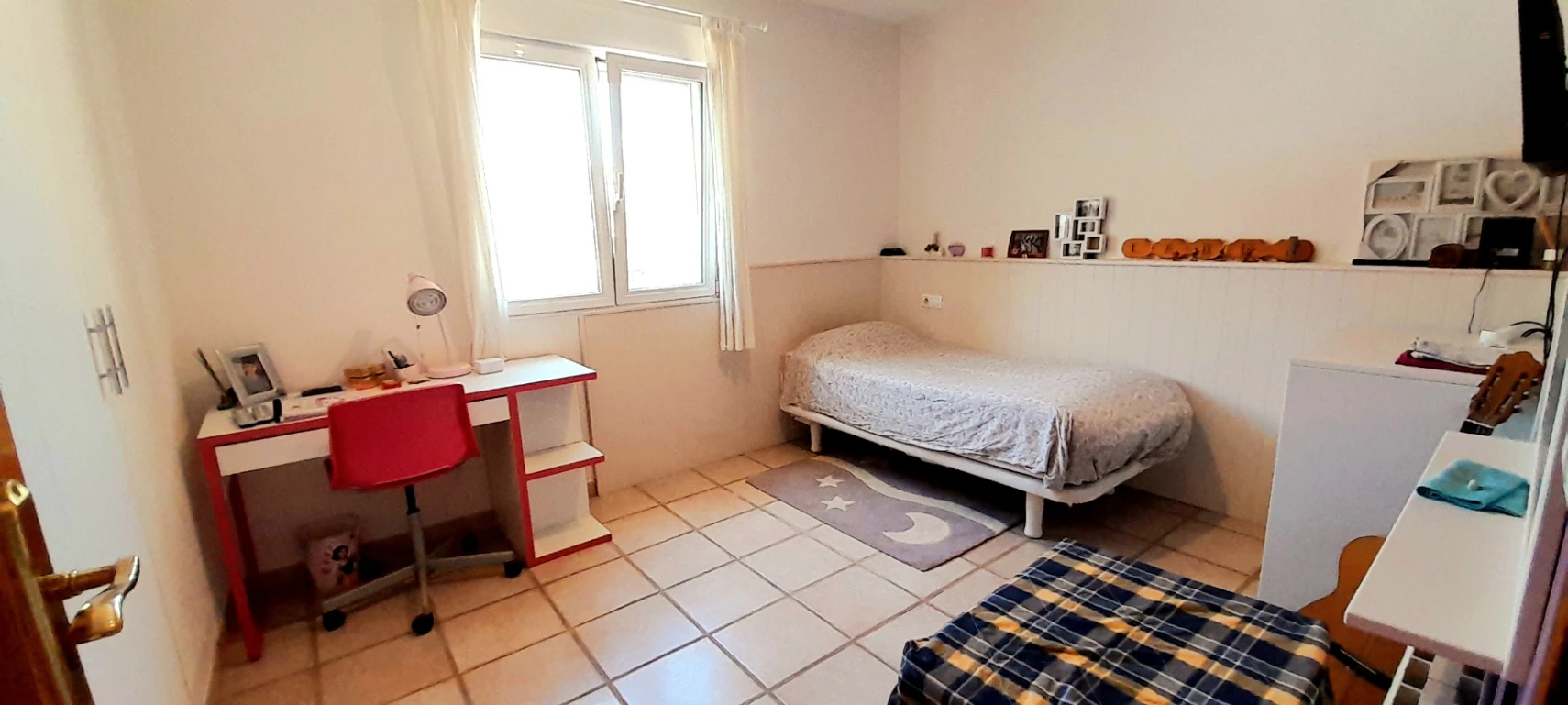 Chalet amplio y tradicional - Denia