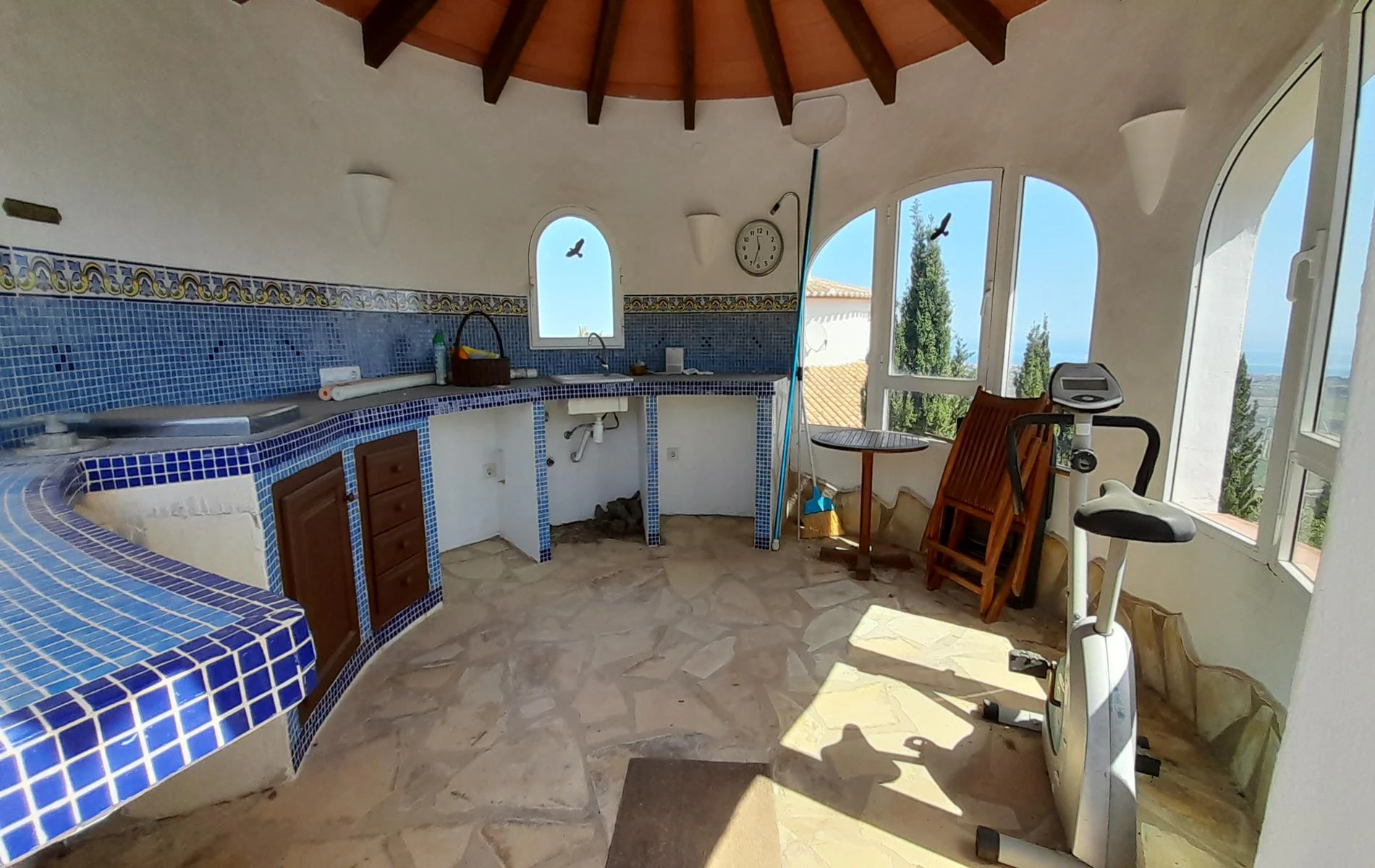 Hermosa villa tradicional con parcela adyacente de 979m2 - Monte Pego, Dénia