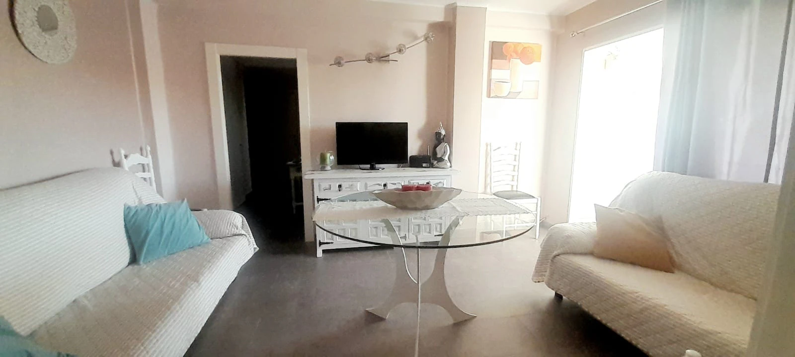 Opgeknapt appartement te koop met 2 slaapkamers en gemeenschappelijk zwembad in Jávea, Alicante