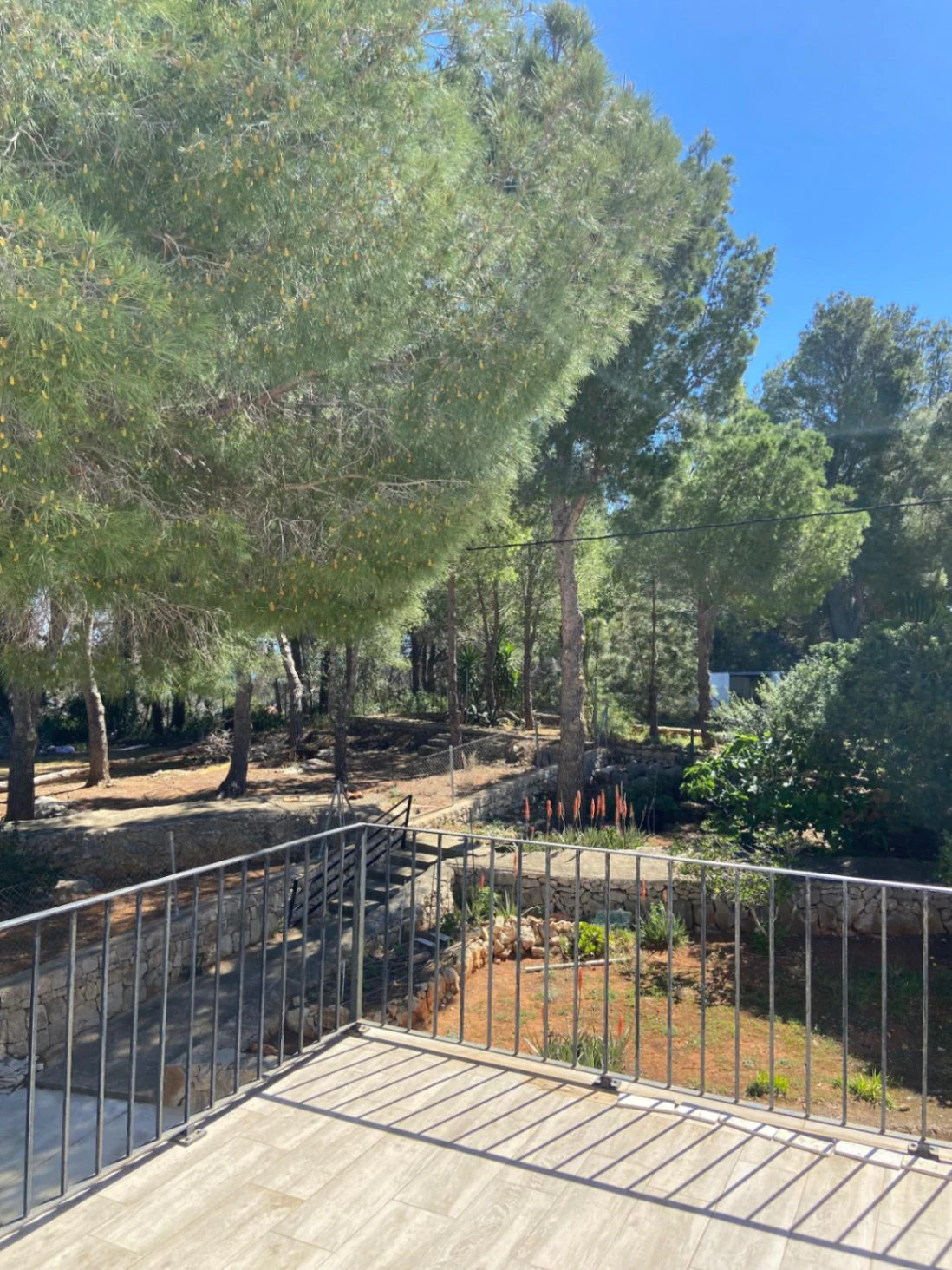 Villa Ibicenca con vistas panorámicas al Mar y a la Montaña en Dénia