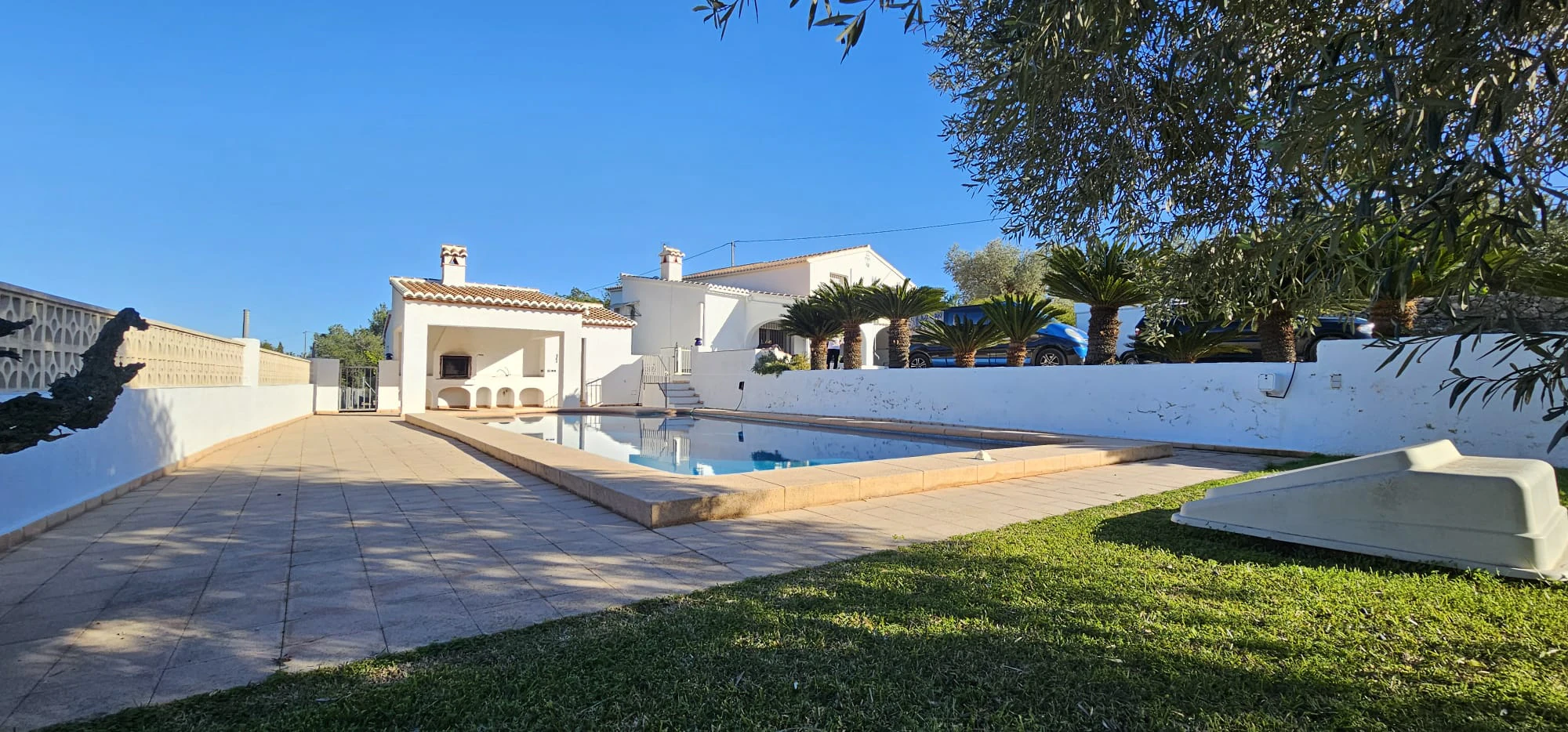 Betoverende finca in Benissa: natuur, privacy en de authentieke mediterraanse stijl.