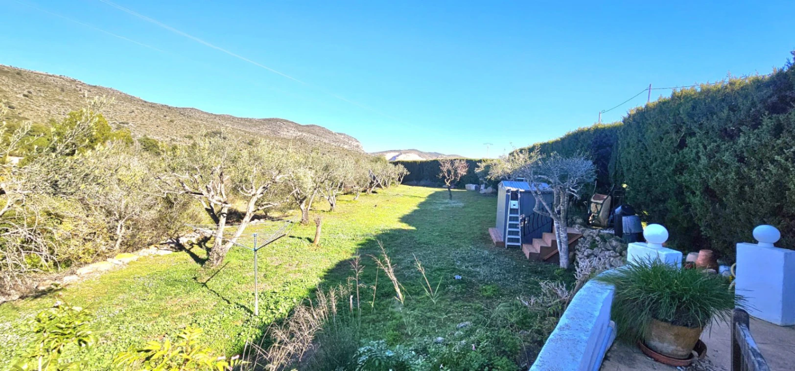 Charmante finca in Canor, Benissa: natuur, comfort en een vrij uitzicht