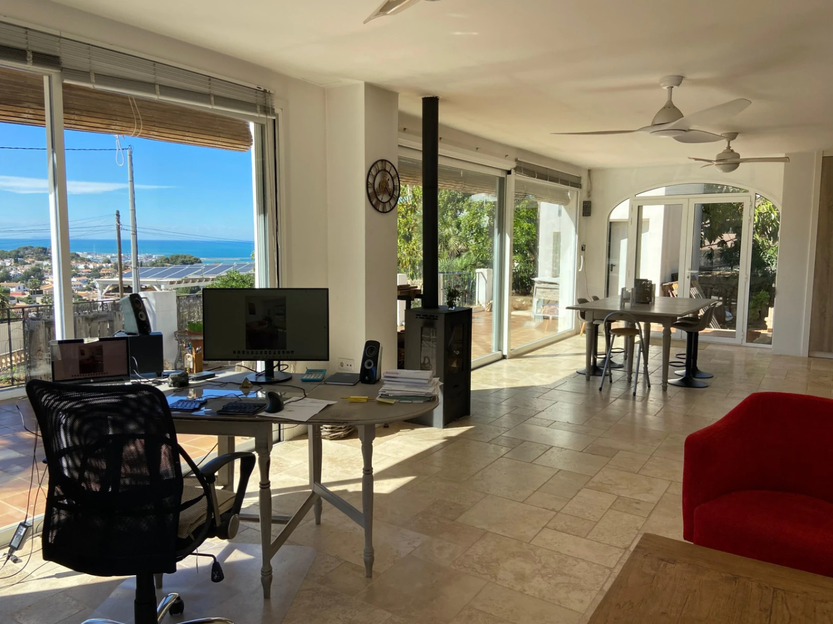 Villa Ibicenca con vistas panorámicas al Mar y a la Montaña en Dénia