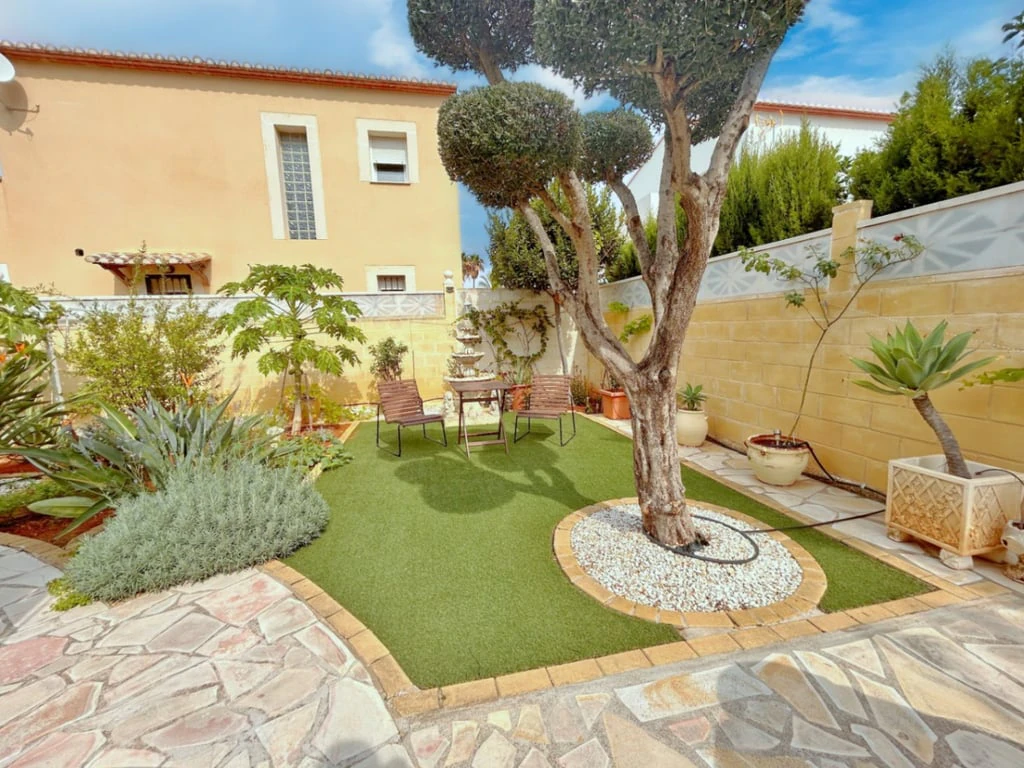 Casa unifamiliar en venta en Dénia